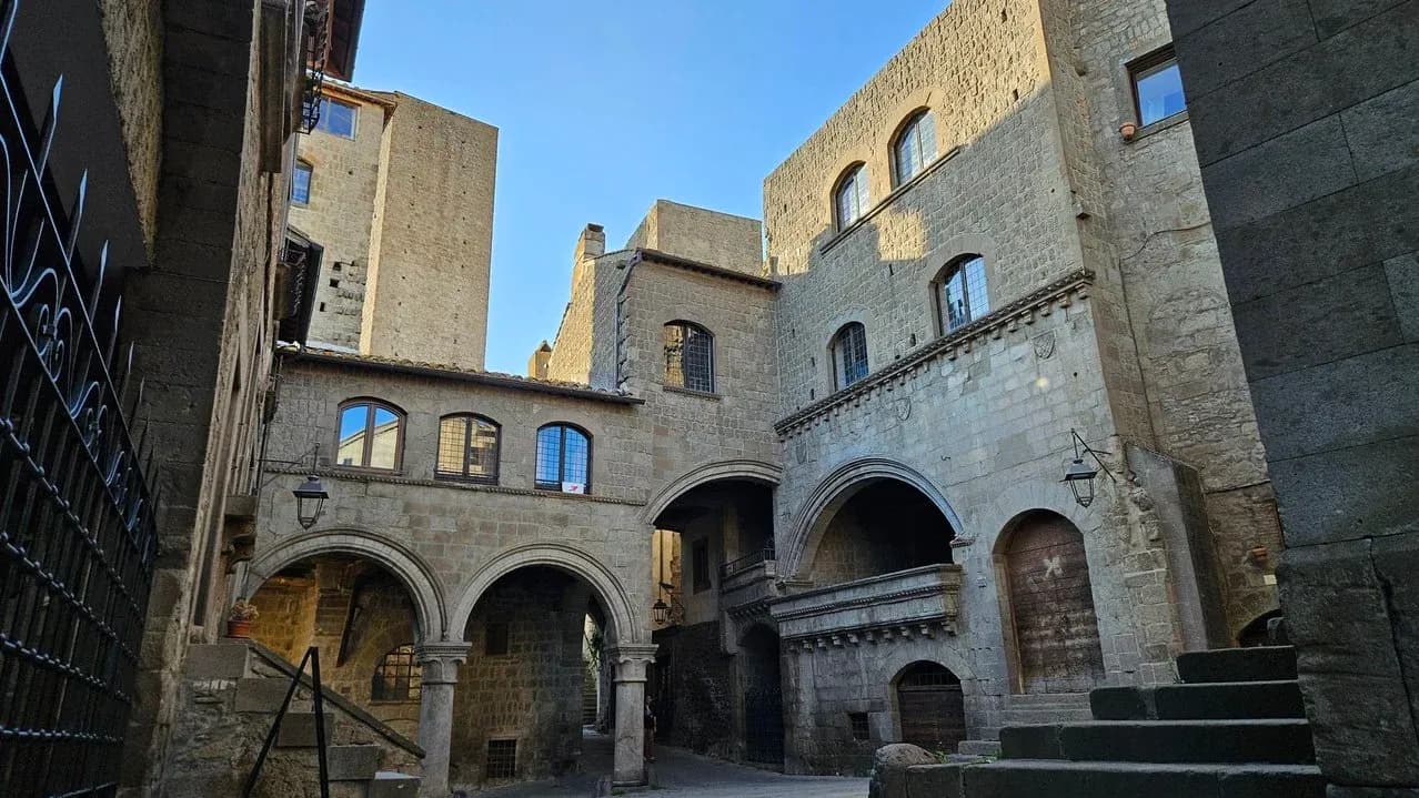 Quartiere medievale di San Pellegrino a Viterbo, Italia